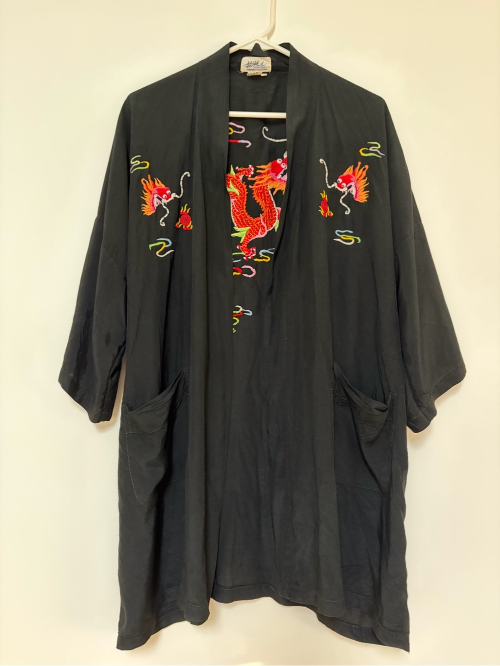 Silver Lake Dragon Embroidered Kimono Large Black